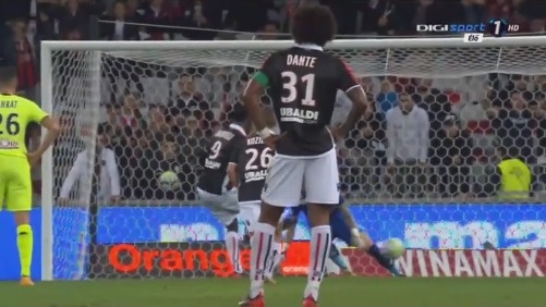 申花1-3输球，柔佛新山近两个赛季亚冠对中超球队保持不败