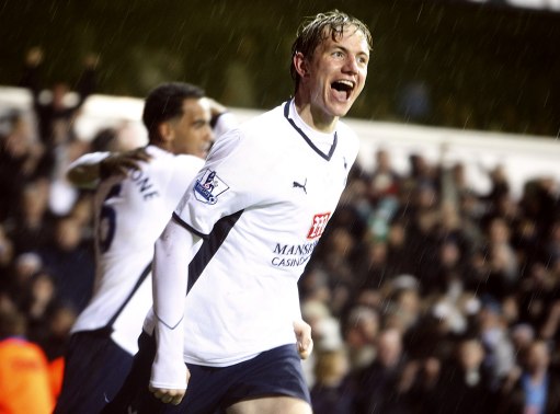 摆大巴击败费耶诺德，阿贾克斯主帅：我很卑鄙（摆大巴制胜费耶诺德，阿贾克斯主帅自嘲：确实有些不光彩）