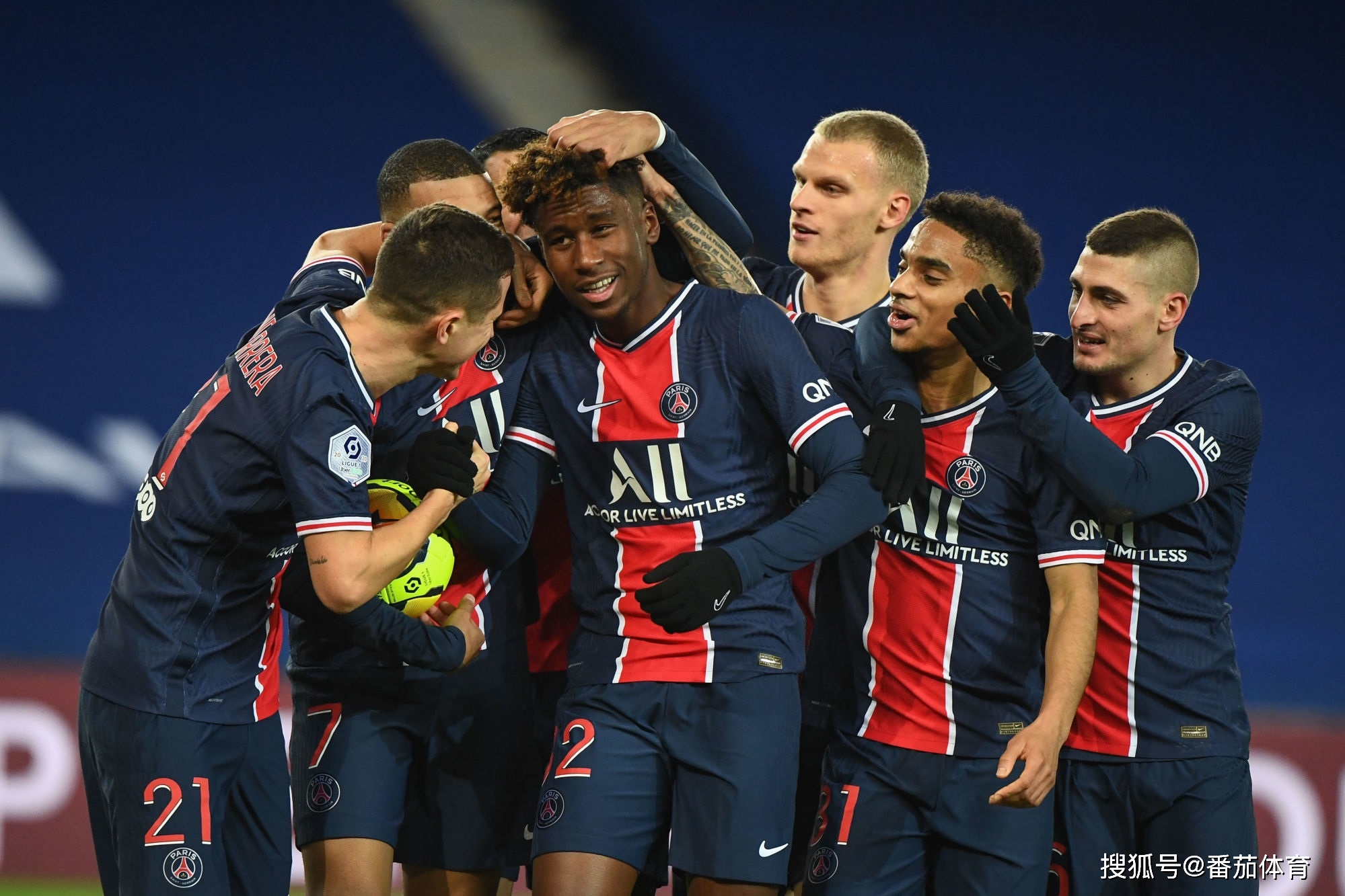 六边形战士！广东小外援奎恩火力全开豪取29分6篮板7助攻5抢断