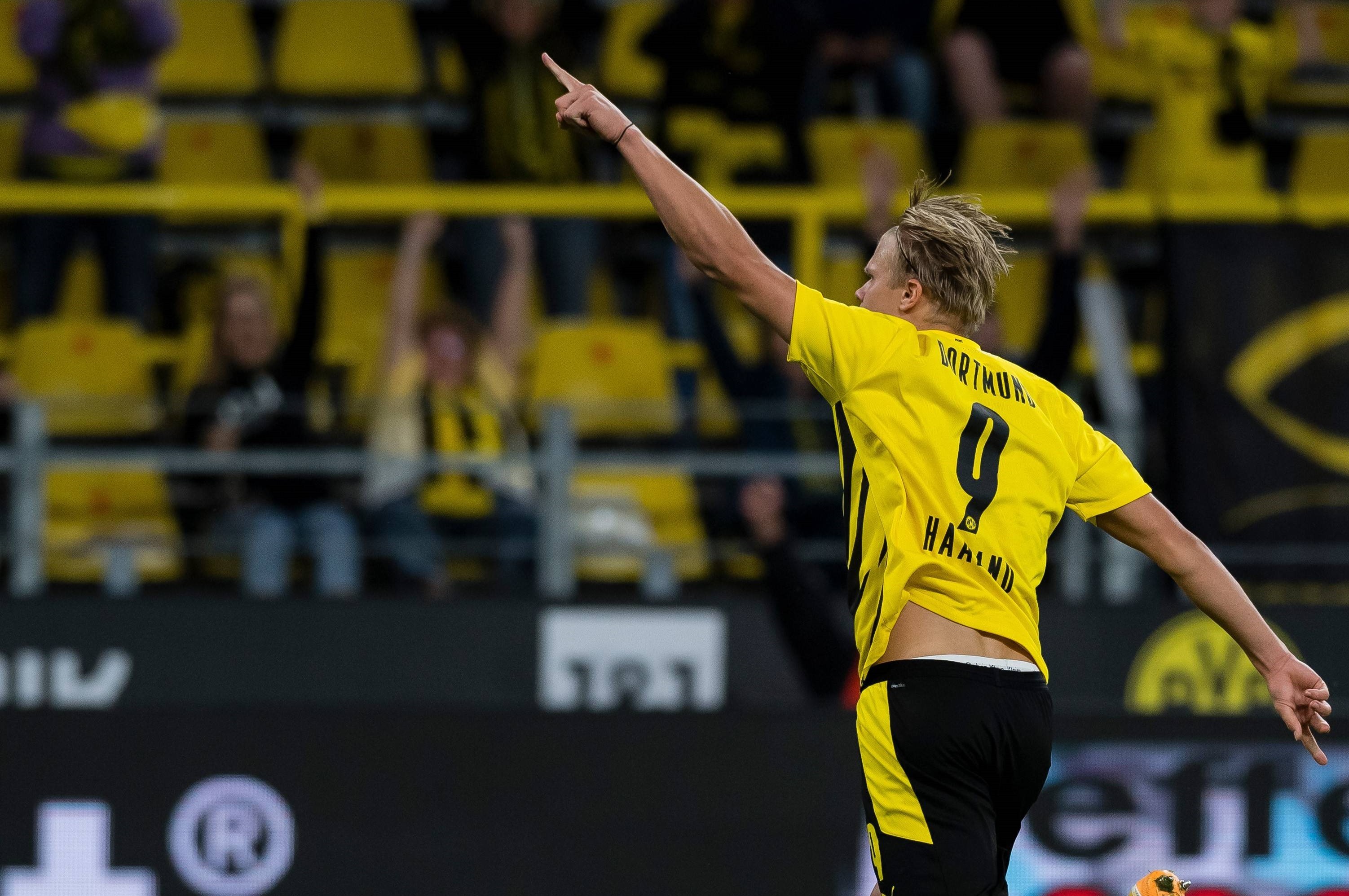 剑指三分，阿森纳晒欧冠赛前海报：萨卡单人出镜（志在三分！阿森纳发布欧冠赛前海报：萨卡独自亮相）