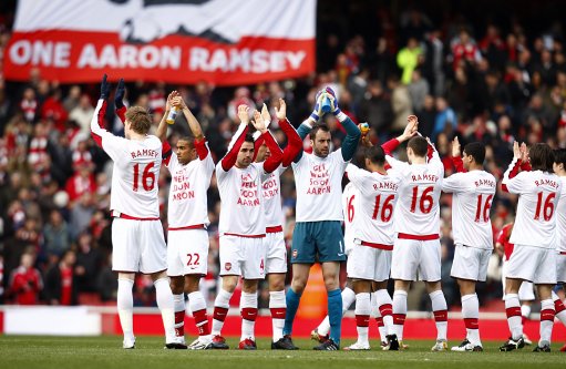 阿隆索：我现在不考虑帅位问题！萨拉赫：凯恩也曾10场进球荒！