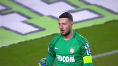 C罗在红海买下“私人堡垒”：仅能乘私人游艇或水上飞机抵达（C罗在红海购置“私人堡垒”，仅限私人游艇或水上飞机登陆）