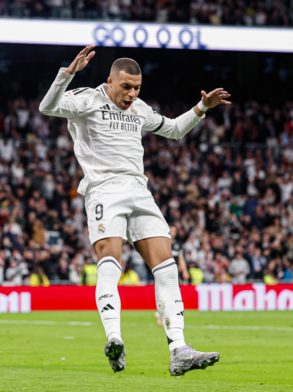 足球中超球队宣布换帅，前国脚正式接手