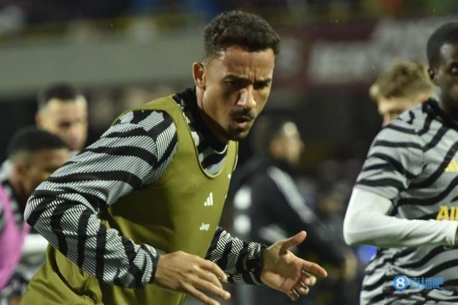 德尚：对阵阿塞拜疆将进行大幅轮换，舍瓦利耶将首发出场