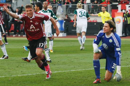 苏媒：泰州一所中学将“苏超”解说金句设为了课间铃声